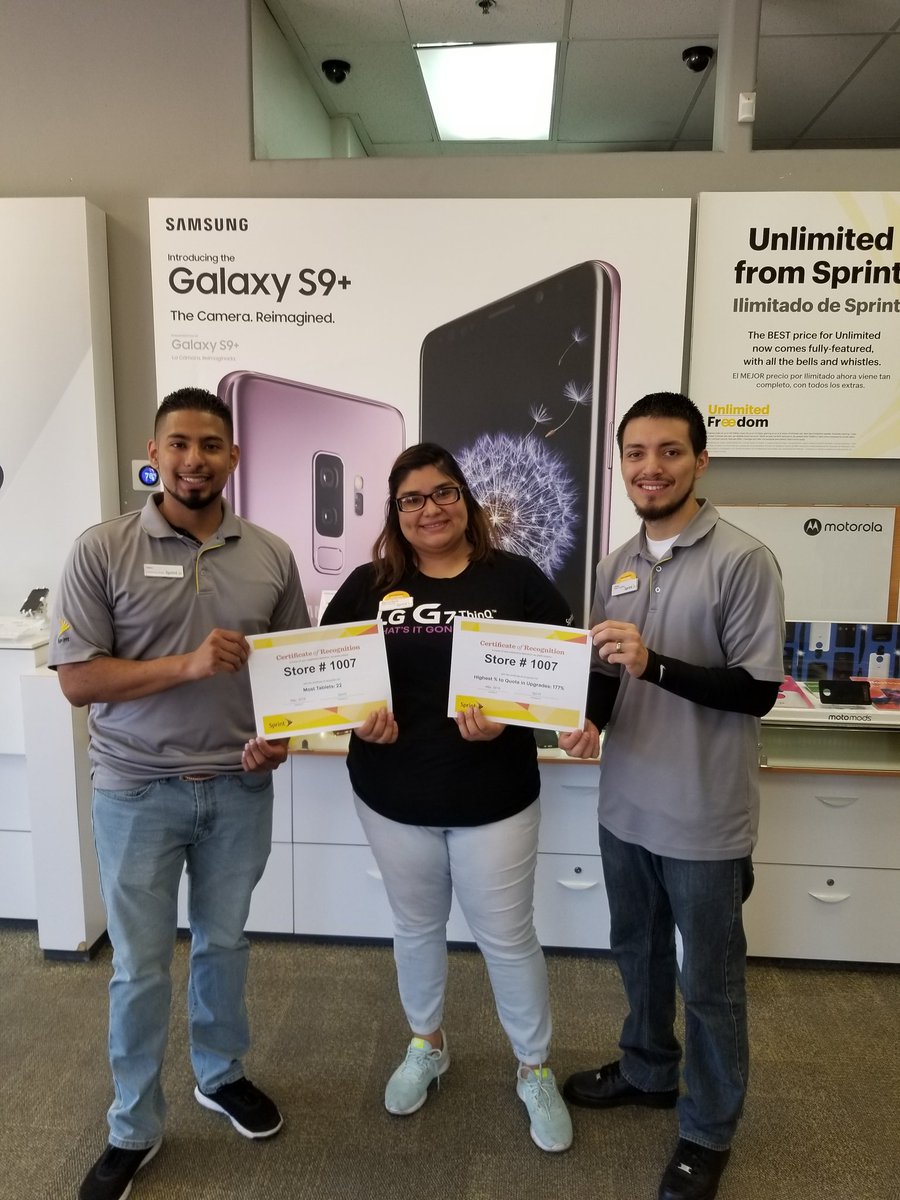 Its heating up in #lasvegas but nothing is hotter than the deals we have this weekend at #Sprint! Come down to 2415 N Las Vegas Blvd where this award winning team will give 5 lines for $100 and an additional $50 for every line you port in! <a href="/DannyIsho/">Danny Isho</a> @JamesLeeWC <a href="/chadtcurtis/">Chad Curtis</a>