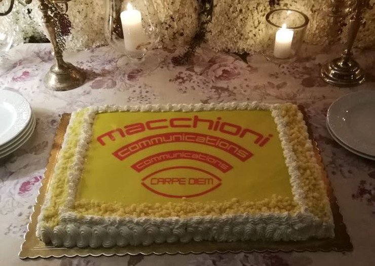 Il Solstizio d'estate della #Macchioni Communications Carpe Diem bit.ly/2Kh4lOv #solstiziodestate #eleganza #party #CarpeDiem