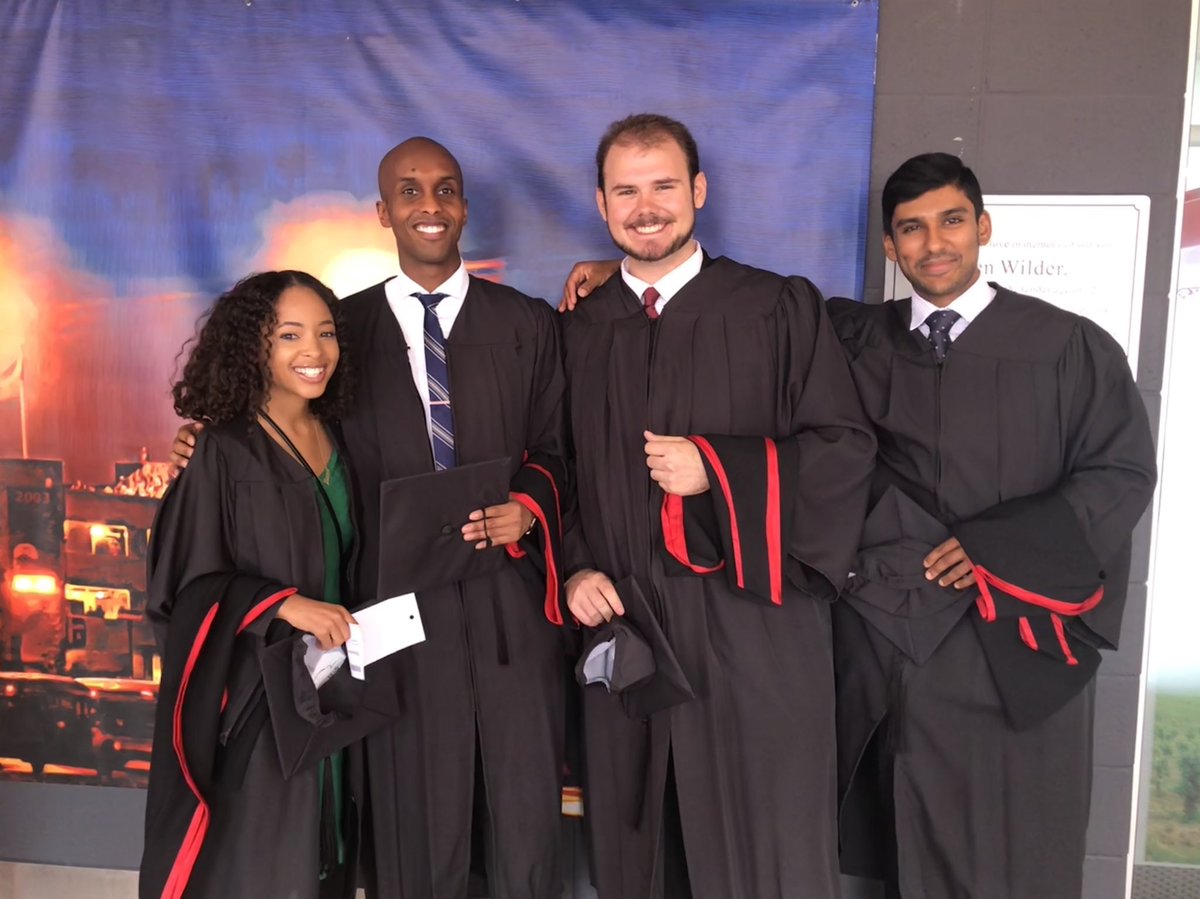 YorkUPresident's tweet photo. This afternoon at our final #YorkUConvo ceremony we celebrate the excellence of our graduates from Osgoode Hall Law School. #YorkU https://t.co/leTkBcfRTG