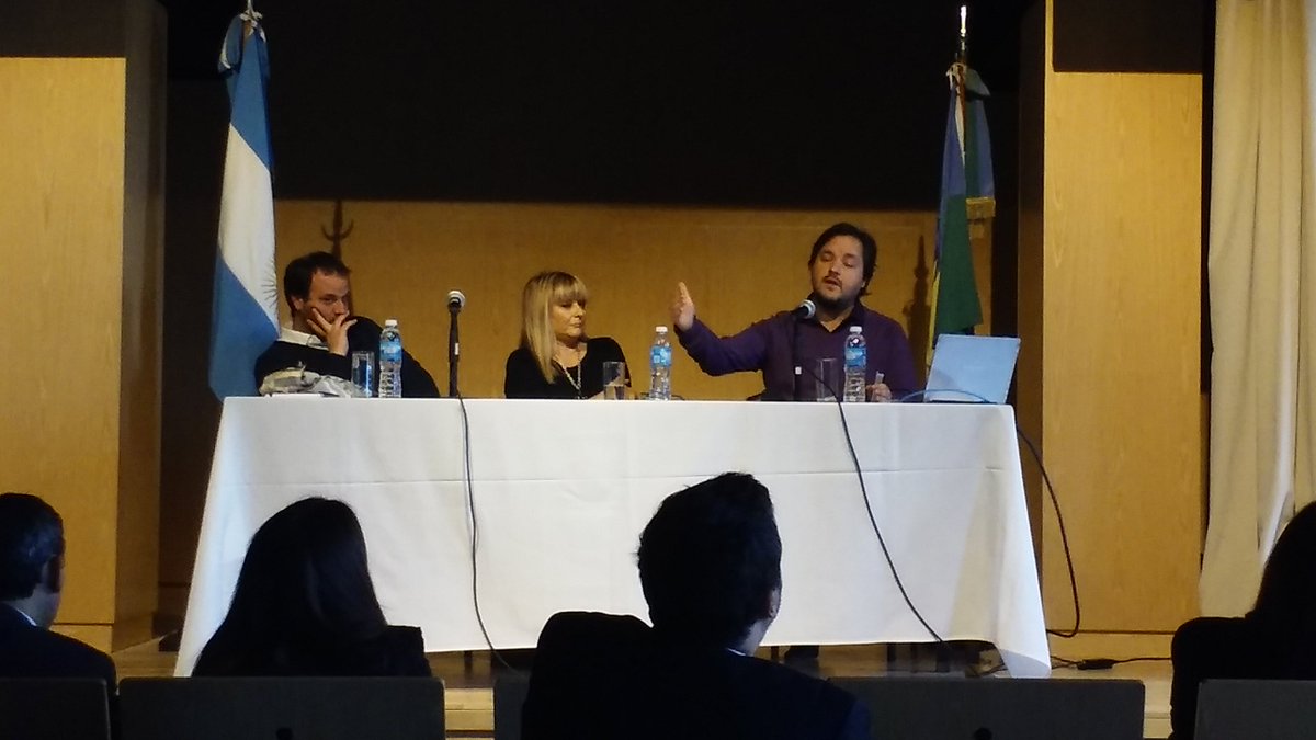 gabybermudez's tweet photo. Cierra José Fernández Ardaiz de Gobierno Abierto en @Bahía Blanca en Jornada sobre Transparencia y Lucha contra la Corrupción en el colegio de Abogados Enseguida, cierre con preguntas @spcrucianelli https://t.co/MktSy64we6