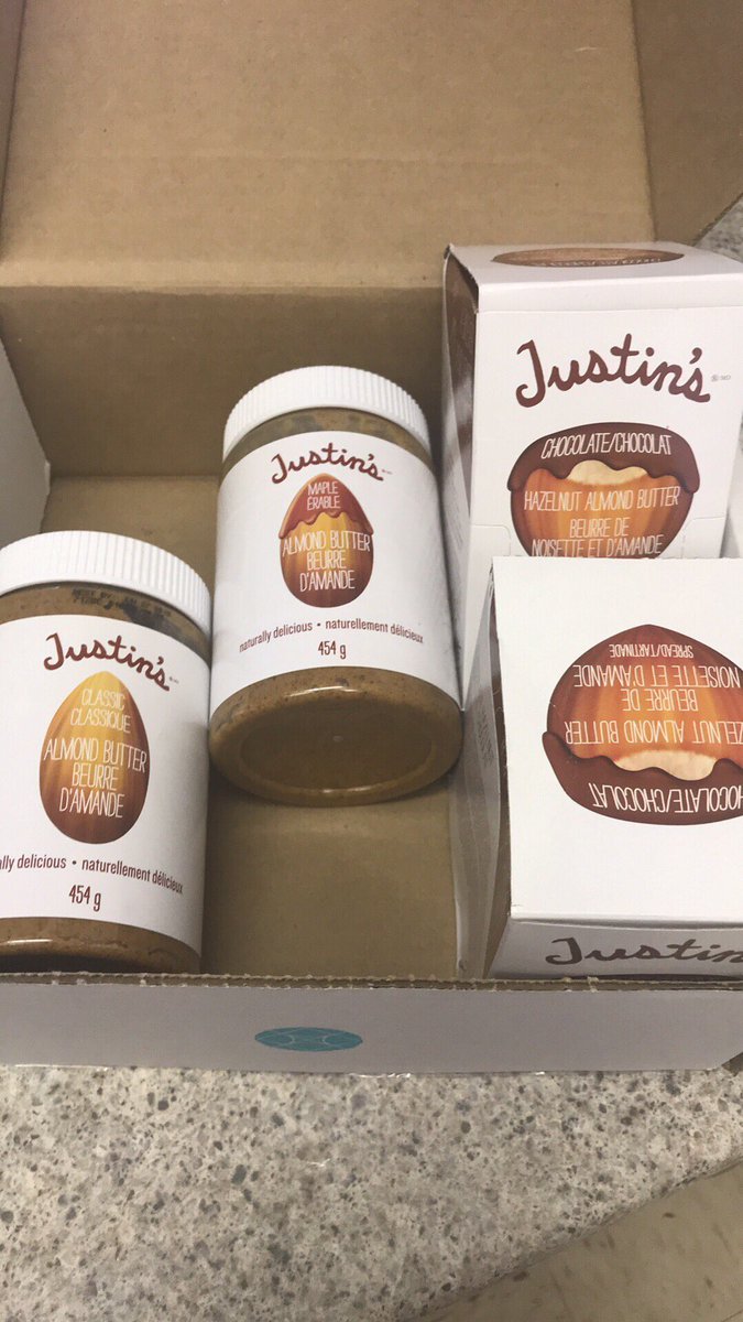 rockingrobinw's tweet image. Today is an amazing mail day I received a charcoal mask to try from @SocialNature and some amazing almond butter from @LittleLifeBox1 . I cannot wait to try everything!!