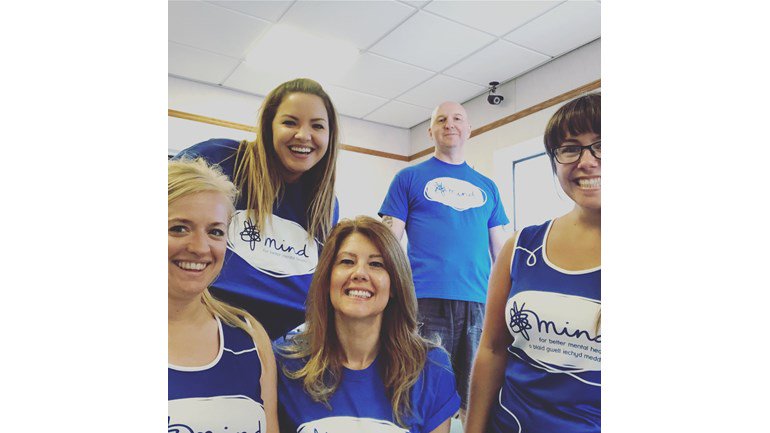 _jordanbest's tweet photo. Also good luck to @alice_hole, @TheClaireScott, @kathrynlane85, Elen, Tara, Rhydd &amp; Greg from @964thewave &amp; @swanseasound who are running the @Swansea_HM for @MindCharity. Hope you had a great day 🙂

Support the team here - https://t.co/UsiKLDqmWS 

#Run5Swansea https://t.co/Z3Nb4vzUxC