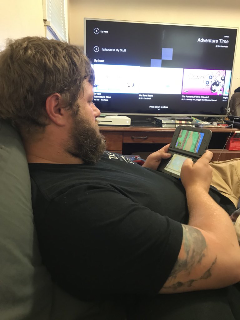 Austrusaurus's tweet photo. @vanhammer1990 I TAKE SO MANY PICTURES OF YOU FOR SOME REASON! #youlikeme https://t.co/Ac7q5Dv2sK