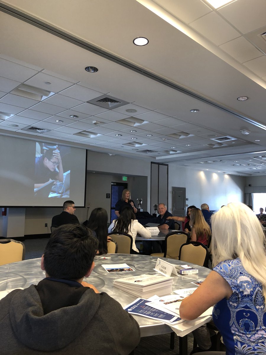 ScottMSibley's tweet image. Kicking off the @soecsd #CyberBootCamp awards lunch! @journeysmap is proud to support this great work!