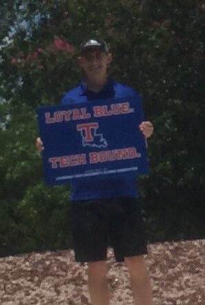csmthittle's tweet image. Texas/Louisiana state line! You can take the boy out of Texas but you can’t take the Texas out of the boy! #techbound #BulldogPride @LATech @hittle_matt @chad_hittle @Maddiemccurleyy
