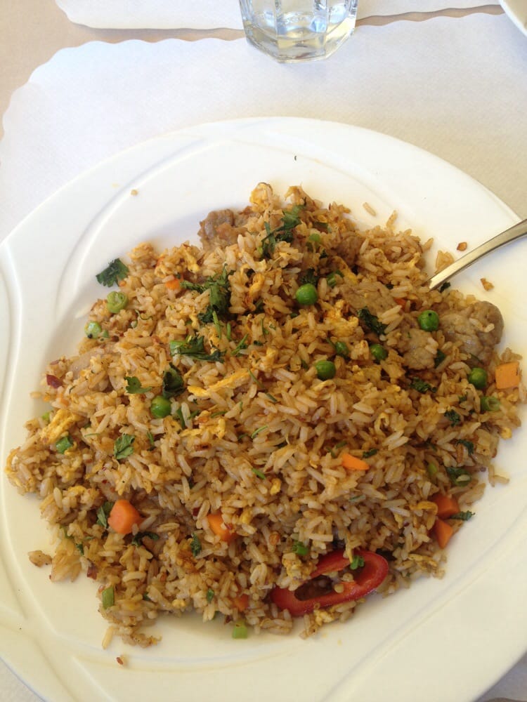 WonderlandRestaurant tweet media