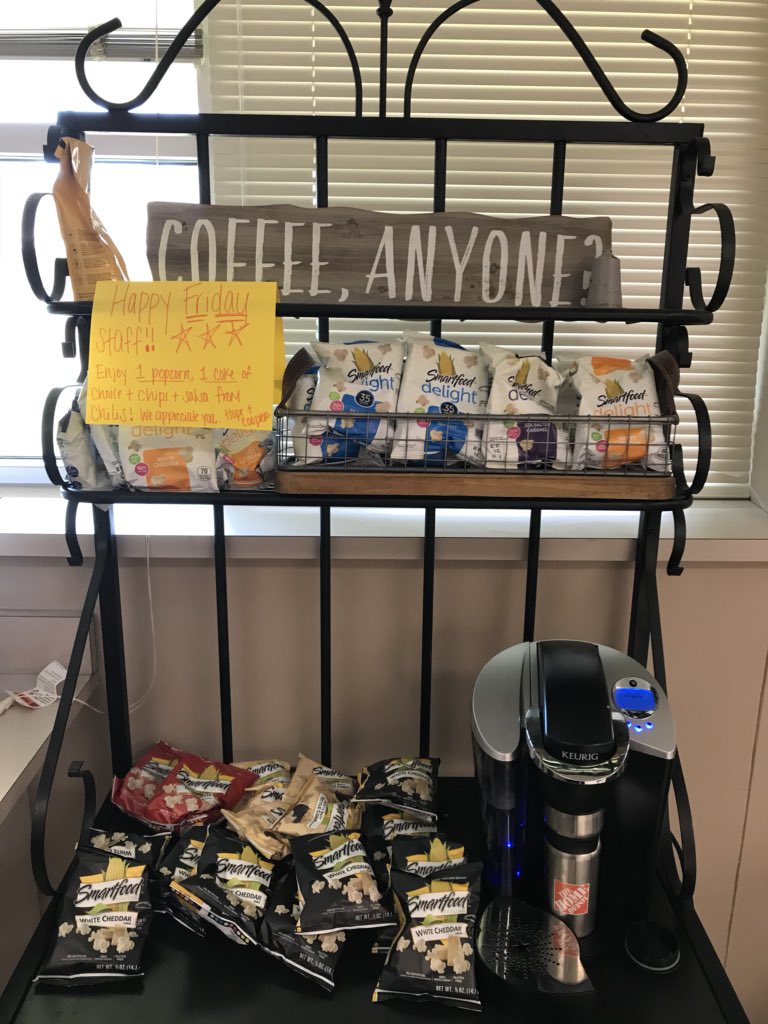 ambermhope's tweet image. Friday fun at summer school! Celebrating STAAR students &amp;amp; teachers! 🌟🌟 #STAARpeprally #STAARready #will2win #icaniwillimust 🏀🏈⚽️💙
Special Thanks @Chilis @ChickfilA