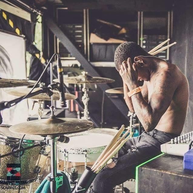hiscoxlive's tweet photo. Reposting @fltlofficial:
HAPPY BIRTHDAY @marvfltl! 🦁🎁❤️ #happybirthday #happy #birthday #FLTL #FromLambsToLions #LionPride #tour #posthardcore #metalcore #stage #live #love #life #band #bands #music #musician #musicislife #musicians #guitar #bass #drum #drums #singer https://t.co/dZdIZ2kh14