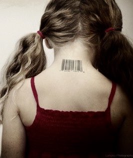 LAPDCARRANZA's tweet image. With seizure of “Backpage” we have seen a remarkable increase of human trafficking along Sepulveda.  Early this morning your VICE unit rescued a minor who was being sold!  A follow up to the 777 Motel led to  arrest of the “pimp” and others @lapdVanNuysDiv @911LAPD   #LAPD