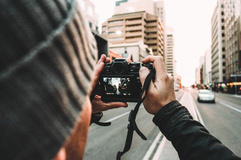 Are you selling your product to Millennials? Learn why you should invest in video content: ow.ly/PX4a30cefF3