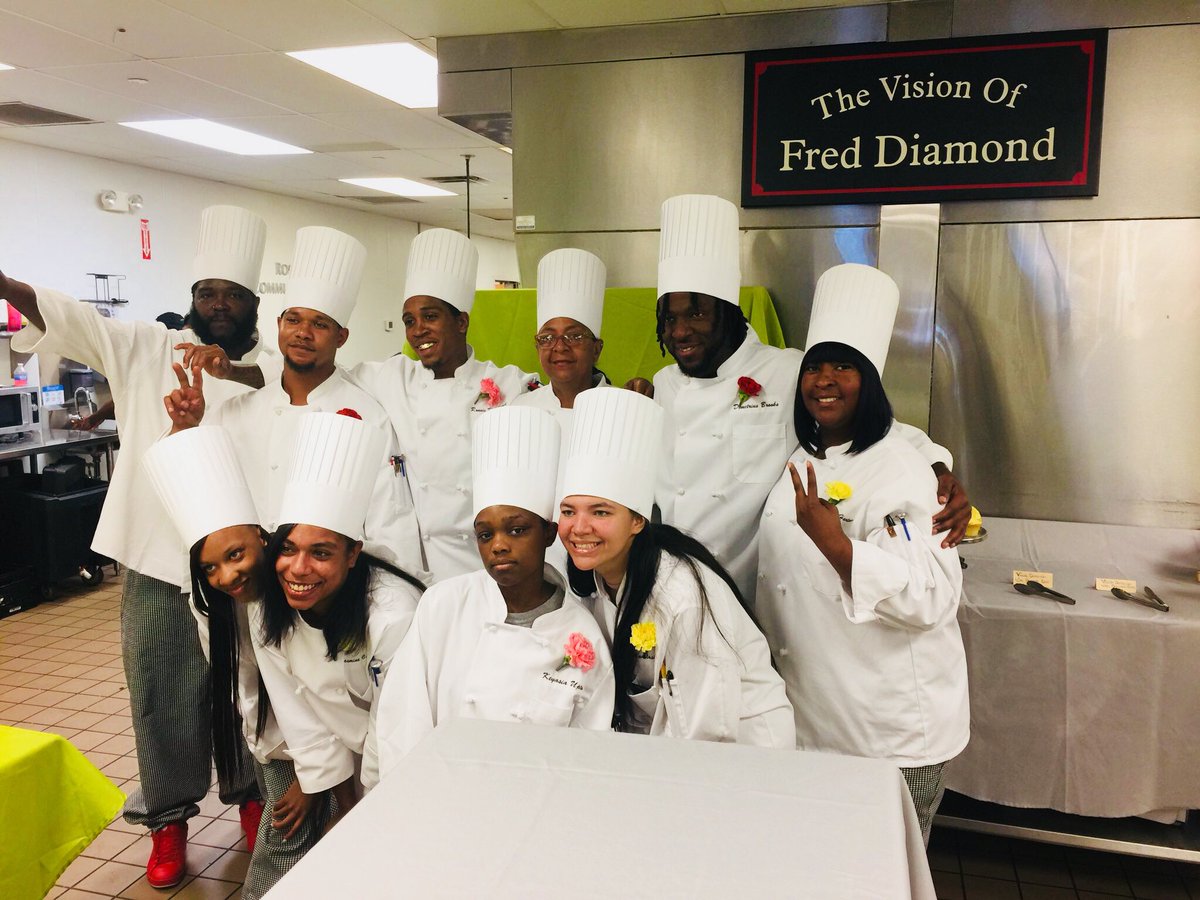 Freestore Foodbank On Twitter Congratulations Class 171 Of Our Outstanding Cincinnati Cooks Program We Are So Proud Of You