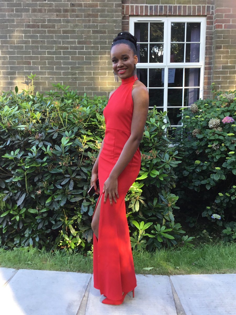 THSch_Boarding's tweet photo. Our U6th Boarder all dressed up and ready for Prom! Have a fabulous night..#thboarding https://t.co/VNWKVjDsGc
