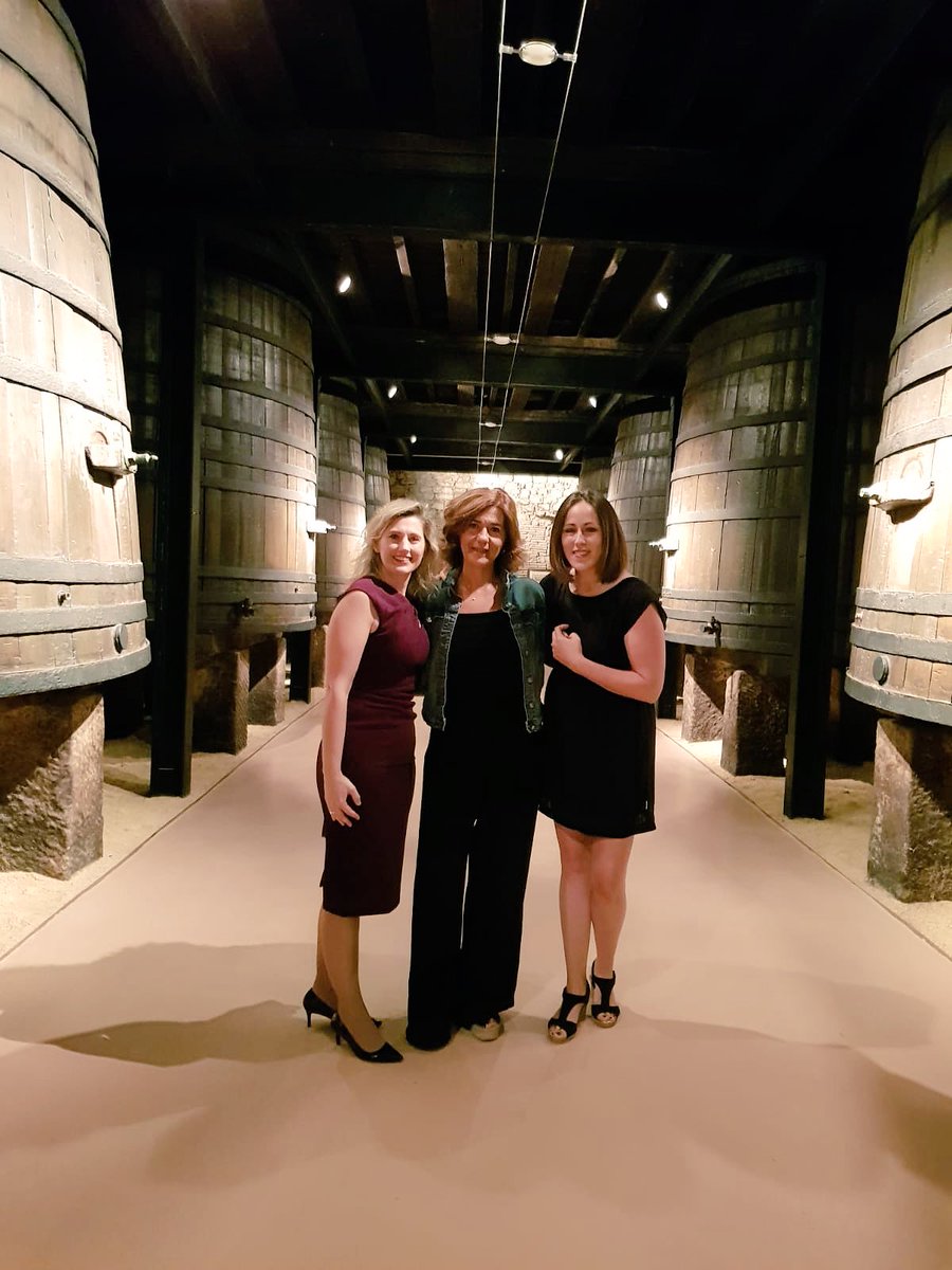 silviaalava's tweet photo. #RecargandoPilas en la cena del  #CIPE2018 @cipe2018 con @rosscabello  y @pberriosmartos https://t.co/m1QM60gn2n