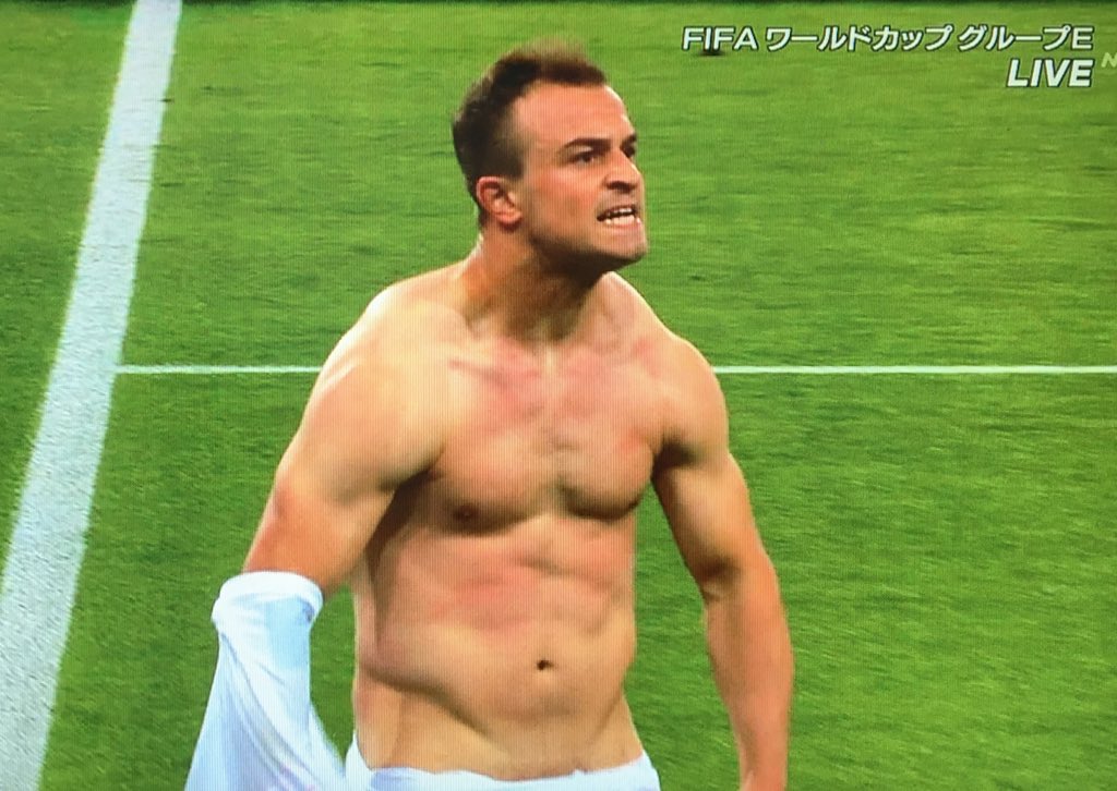 Reguyas No Twitter バロテッリ パトリック 都倉 そしてシャキリ Worldcup 裸 Ita Gamba Vissel Sui T Co S9rcnvrfnm Twitter