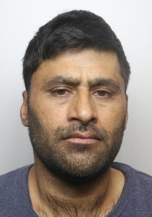 andrewdavidcleg's tweet photo. Ansar Mahmood, 37, of Withins Close, Little Horton, Bradford, was sentenced to 15 years in prison at Bradford Crown Court today after being found guilty of multiple counts of rape and sexual assault against a girl under the age of 13 at a trial in January. https://t.co/xDRjKdmEI9