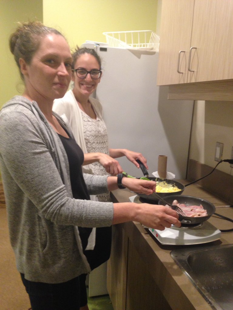 Great managers of branch 8255 made us brunch for day 5 of employee appreciation day. <a href="/HoangNorma/">N.Hoang</a> <a href="/Jessicaat8255/">Jessica@8255</a> @LisaTurgeon_TD <a href="/mechele_wilson/">Mechele Wilson</a> @AbbasPanju_TD @Lcolangelo_TD