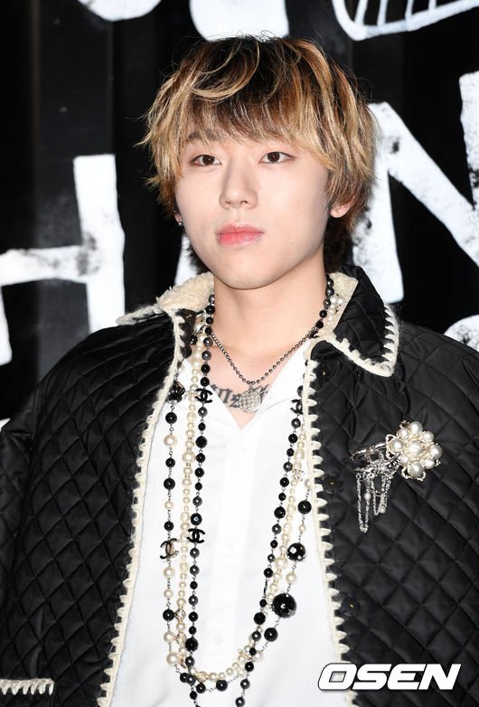 Avipkpoper's tweet photo. [PHOTOS] 180622 #BlockB #블락비 #ZICO #지코 attends "Chanel" event. #kpop https://t.co/J0tPb1wni3
