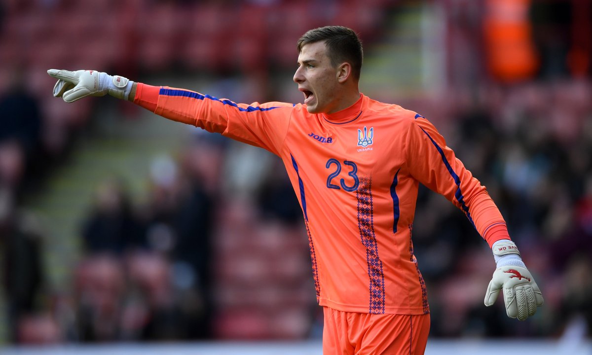 Meridianoonline's tweet photo. Real Madrid anuncia el fichaje del portero Andriy Lunin https://t.co/73or6ac5Cx https://t.co/voynXj2JqY