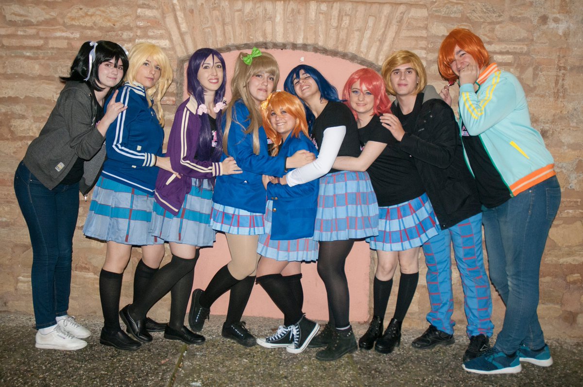 MuseON_cos's tweet photo. ✨ µ's-On Cosmeme en @FicZone 2018 ✨ #LoveLive #cosplay #ラブライブ #コスプレ #μs #FicZone018 #FicZone #FicZone18 Nuestra clásica pose ♥
📷: @YukiRyuXIII https://t.co/qV10CknATL