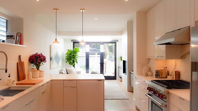 urburbia's tweet photo. Always a pleasure to see a house giving great attention to design details and all done with permits!

#designlovers #mlslisting #showings #instadesign #designinspiration #torontorealestate #homegoals #modernhome #moderndetails #buyingrealestate #urburbia https://t.co/m2M6HWwldv https://t.co/8d90pOio8l