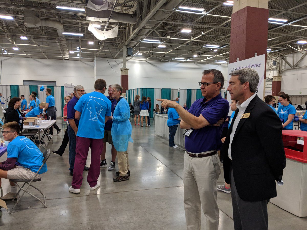 StateRepHutton's tweet image. Great to tour @wisconsindental Mission of Mercy clinic today. Over two days they provide dental work to over 2,000 people. Thank you for your great work!