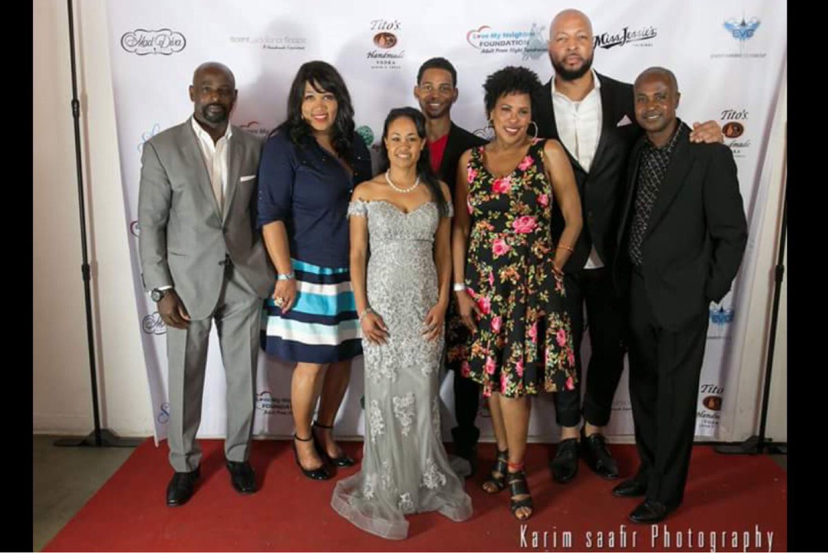 Love_MyNeighbor's tweet photo. #Fbf @Love_MyNeighbor 3rd Annual Adult Prom Night FUNdraiser!! Thanks again Everyone!! ❤️#lmnfprom2018 @DaloNolad @AlimiBallard @kymwhitley @herbtheentspec @MshaleyHayley @firestarterlive https://t.co/blt15zYvzv