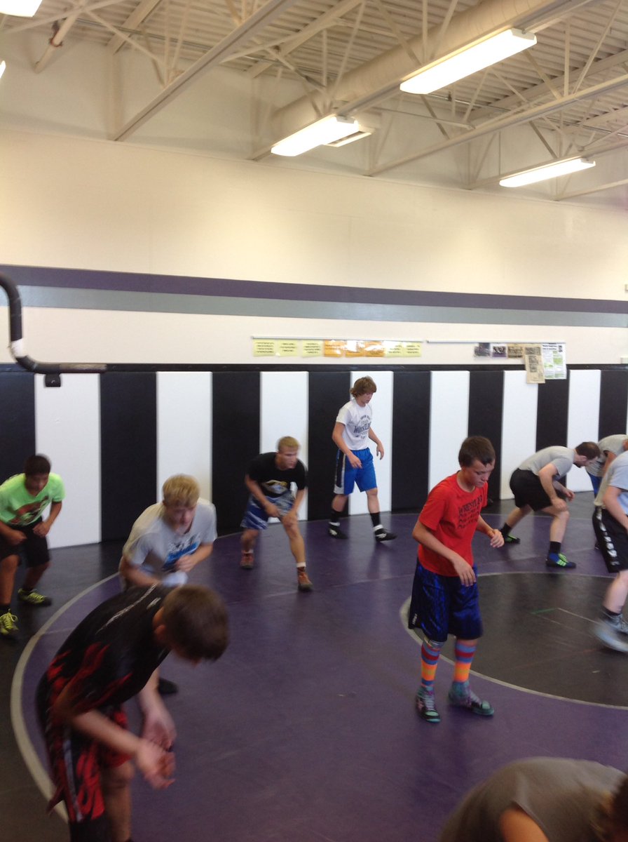 SV_Wrestle's tweet photo. Had an awesome camp today! Glad we had the support to make this possible! #wrestling #svnation #goeagles https://t.co/gvJe0UgA2k