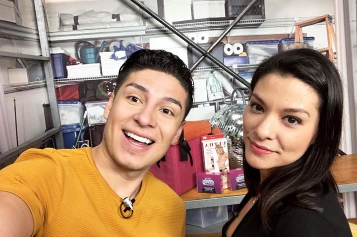 VMLatino's tweet photo. YA ARRANCÓ #MOJA2 🔥
Alex Alvarado y la Sexóloga Marianela Arias te regalan KITS gracias a Durex, solo tienen que marcar al 2271-0380 dejar su nombre y LISTO!! 💪
#somosvm https://t.co/VssjOOqdCr https://t.co/1jFIFQTVEP