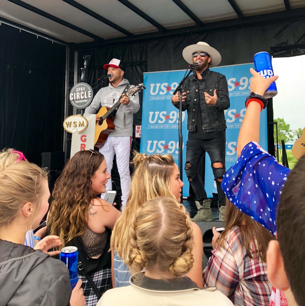 opry's tweet photo. It was one heck of an #Opry #CircleThrowdown with our buds @LOCASHmusic to kick-off @LakeShakeFest! π€
Watch it here: https://t.co/LPB0gctWDv https://t.co/y76kbhLNxt