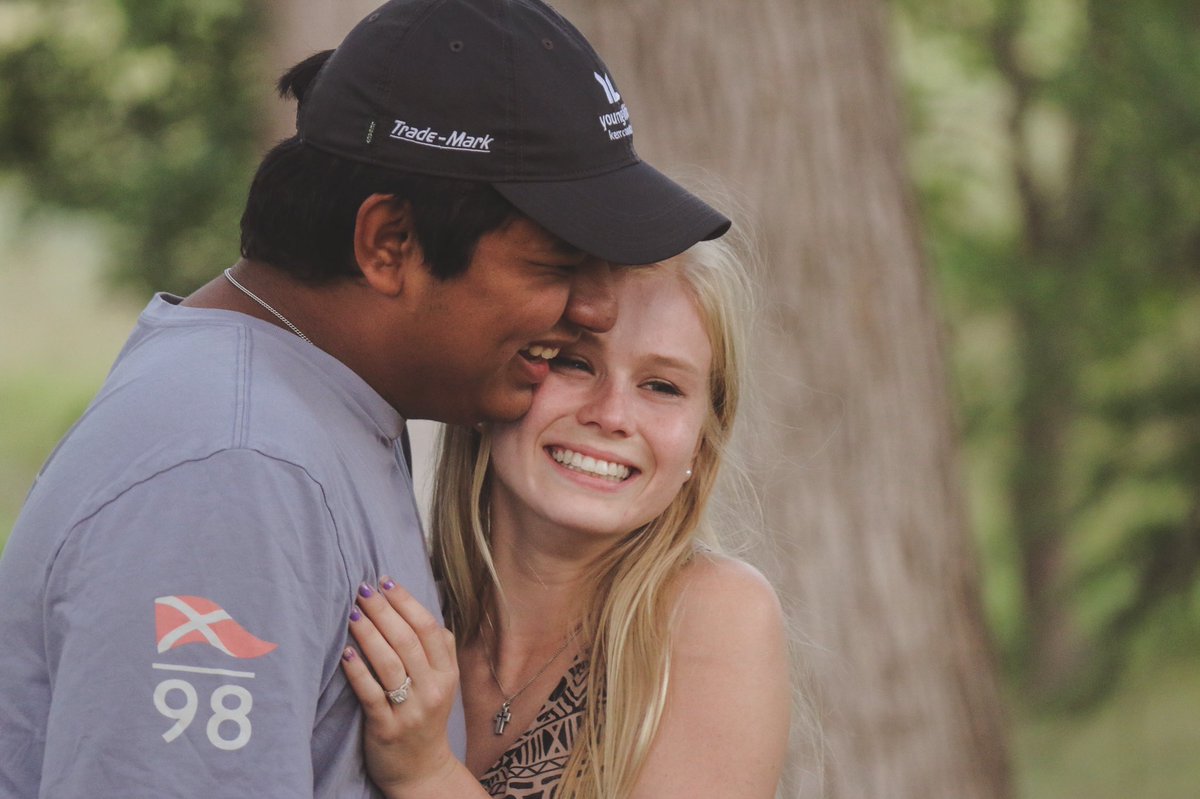 alex_and_ra_R's tweet image. I can now call my best friend my “fiancé” ☺️💕