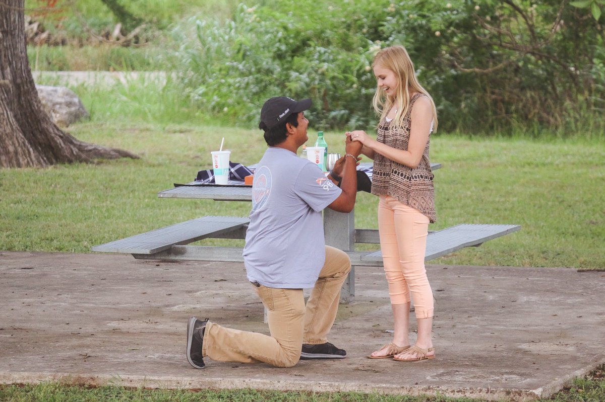 alex_and_ra_R's tweet image. I can now call my best friend my “fiancé” ☺️💕