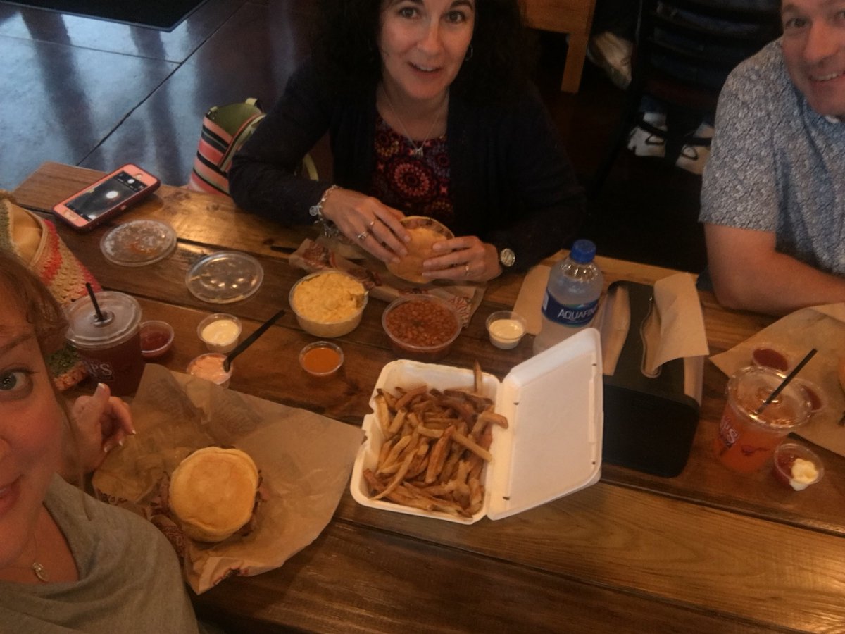 ajpeanut's tweet photo. We will be back and SOOOON! Delicious! #chapspicnic @ChapsPitBeef https://t.co/6uMhDDkCt6