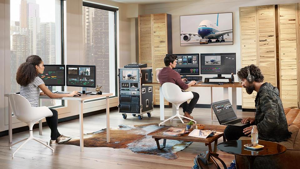Blackmagic_News's tweet image. Come and see us at Broadcast Asia! Join us at Suntec Singapore, booth #6S2-01 from the 26th to 28th of June to learn more about DaVinci Resolve 15, ATEM Television Studio Pro 4K and more. Register at bit.ly/2xnsmy0