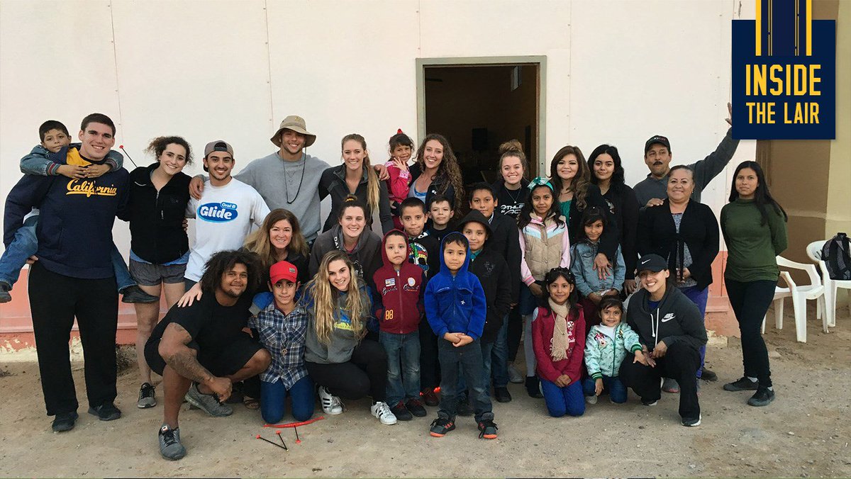 Spring break in Mexico? <a href="/Jordankunaszyk/">JK</a> &amp; <a href="/looneytunes561/">James Looney</a> did it. But they went to help an underprivileged community! #EarnIt

📝: calbea.rs/2yymbYA