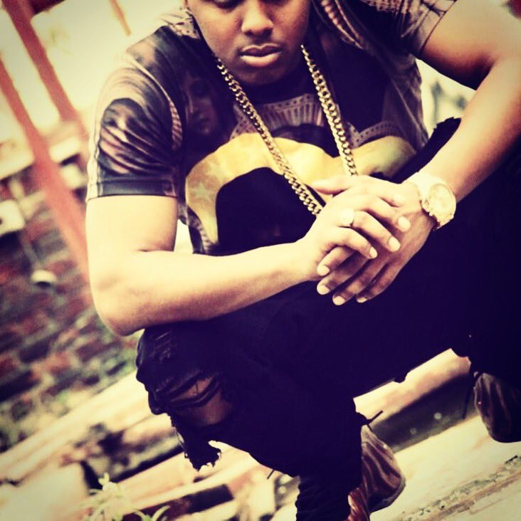 Frank_AMIL's tweet photo. #ConstantGrindEnt #MovesAndMusicTour @Dev_AMIL and @Vado_MH will perform #PentagramBandz on 6/23/18 @ 9pm EST #DugoutLounge 808 River Street Bronx, NY @KillaT_CG #IndieArtists #UnsignedArtists #WeTheBest #MovesAndMusicMixtape #Spinrilla #NYChiphop #AMILkhemy @ChrisUNRULY https://t.co/PKBbn8hBhH