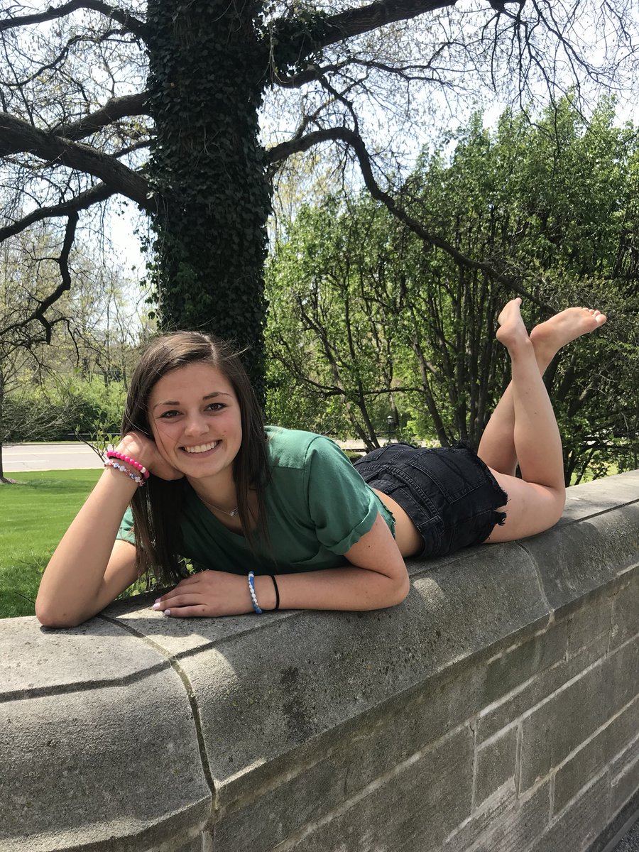 civey99's tweet photo. Happy 18th Birthday to the most beautiful girl I know. I love you and I am super excited for vacation with you this week💗💗💗💗 @baileydyck4 https://t.co/CcRMHcMNkV