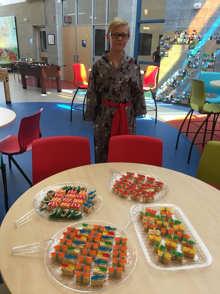 MrsBerndtsclass's tweet photo. Japan Celebration #2muchfun #ecsrd #laughtillucry #grade8rocks #mastermindchopstickseatingkaraoke https://t.co/ePYomej7FE