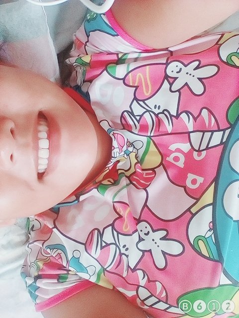 onsy_joyee's tweet photo. Morning 😐
Sinuot ko muna yung paborito kong smile para di nila halata na malungkot pa rin ako . https://t.co/s1i7x4foae