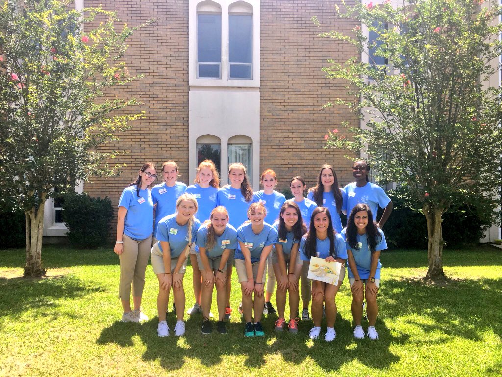 lidiabalanov's tweet photo. loved spending Be Your Best Self Day and giving back to the Mobile community by volunteering for the Joseph project!! #DYW #DYW2018 https://t.co/XkOd2LaxZS
