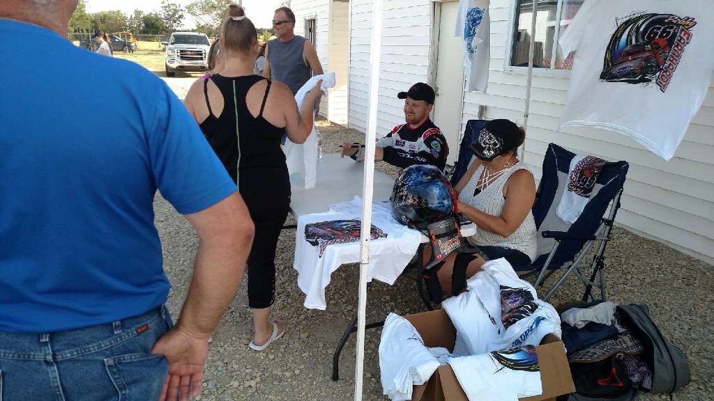 BobbyEarnhardt's tweet photo. Thanks to everyone who came out to the autograph session this evening at Salina Speedway. Enjoyed meeting you all #dirttrackracing #openwheelmodified #kansasdirttrack https://t.co/WZwf2WaUx8