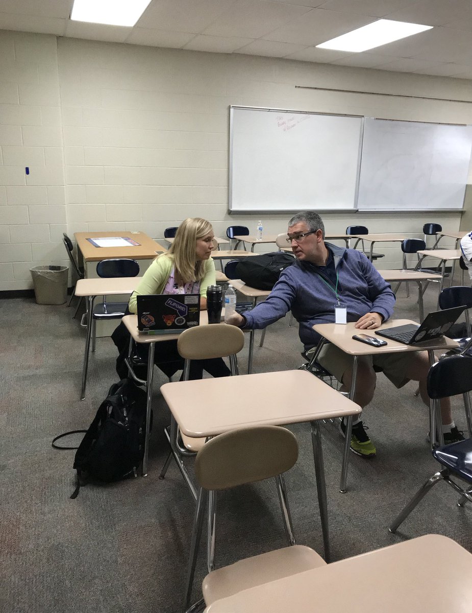 ilfabn's tweet photo. More awesome PD happening at #ILfabCon. @matthew_t_moore @gm8585 @jhlavacs @sschroederteach @edpuzzle @MicrosoftEDU https://t.co/8N7acvz6Mn