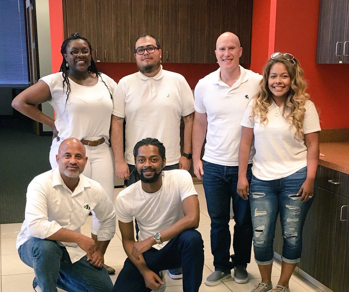 The ACV Desk supporting the fight against cancer with immunotherapy. Rich Stacy, we love you!!!@LeAnn_ACVGuru @OBielss <a href="/richstacy4/">Rich Stacy</a> <a href="/ted_helgesen/">Ted Helgesen</a> <a href="/TMXCompanies/">TMX Companies</a> @LauraQu64217859 #immunotherapy