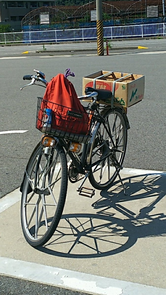 ローリング おじさん على تويتر ばくおん でしか知らなかったスズキのスカイヤング 笑 まさか近所でお爺さんの足として活躍してて感激