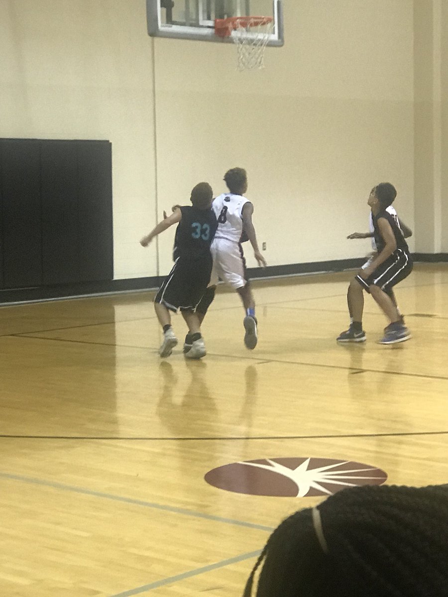 Alnutt41's tweet photo. Nothing better than watching your kids do what they do! Basketball with Mason this weekend. Hooping it up in @Iam1Cent gym! #FamilyTime #Backinthe901 https://t.co/ZIWXwUEHwq