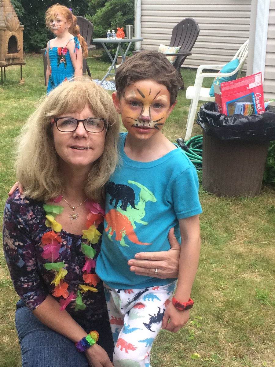 beachcoll's tweet image. When you go to your best friend's birthday party and your most favorite teacher is there!! Mrs. Yerks also came to a tee ball game to watch her kids- she is the greatest! @slheights @slheightspta @meganbeth79