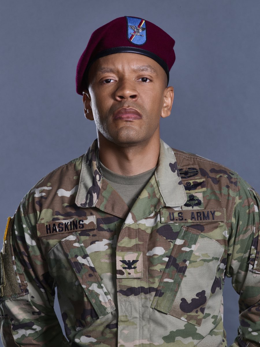 JMRamos1701D's tweet photo. #ColonelHaskinsFriday #Valor @dogmagayle @NicoleJonFerrer @Concerned3rd5 @ValorBrazil @abaker20 @PartyPaulG1992 @CindyKe05577724 @funybone2000 @4Chedds
#SaveValor #ShadowRaidersNeverDie https://t.co/DwomuL6k0G