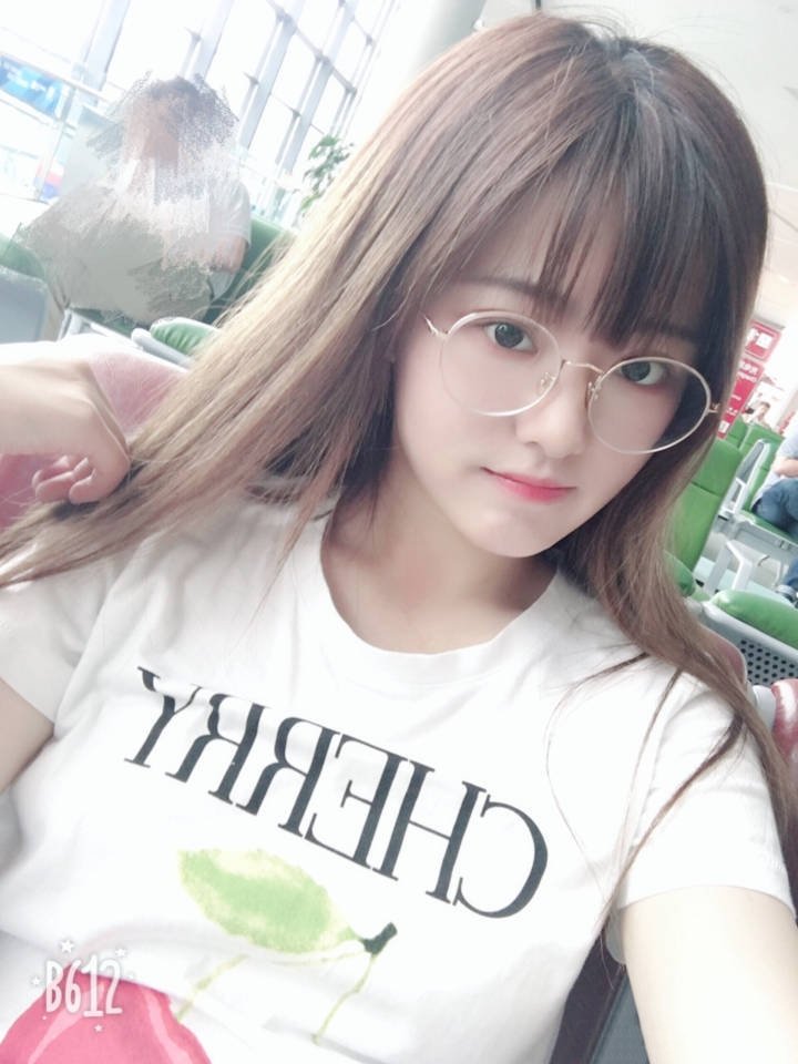 wangsu95's tweet photo. 小束到厦门啦！！！～明天见嗷😘❤～ https://t.co/Eqha2h1aGH