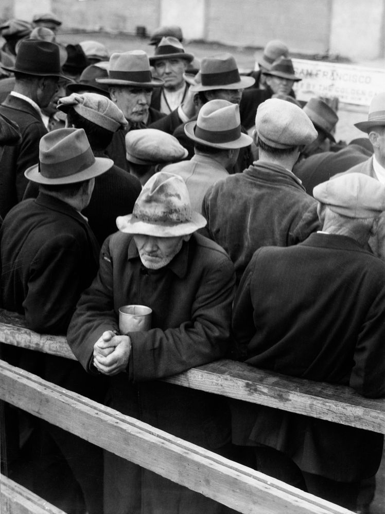 Photography and Social Change: Dorothea Lange and the Politics of Seeing     via  LensCulture                #photography #blackandwhitephotography #historicphotography