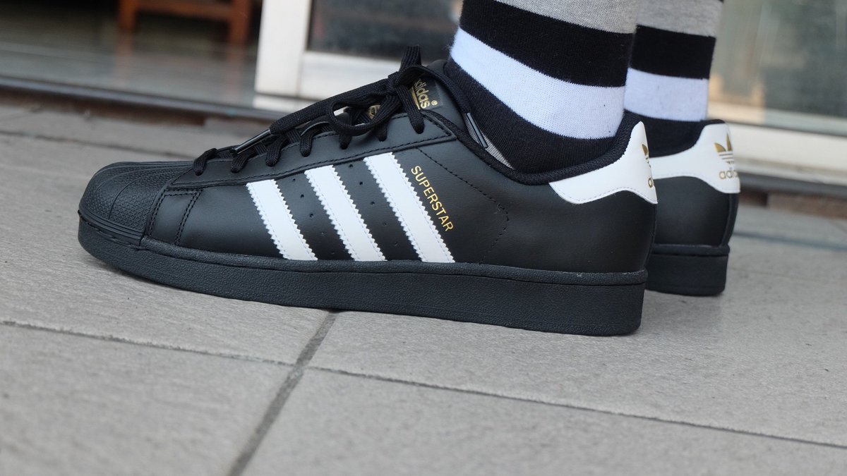 adidas superstar foundation black and white