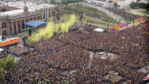 toritotamez's tweet photo. AMLO | TIGRES 
Vaya diferencia  ☝️🕺
Buenas noches 
@danytamez  @abielnanez  @RafaHdz_Oficial  @MtyFollow  @AsiEsMonterrey  @ChumelTorres https://t.co/3XzMLHevm8